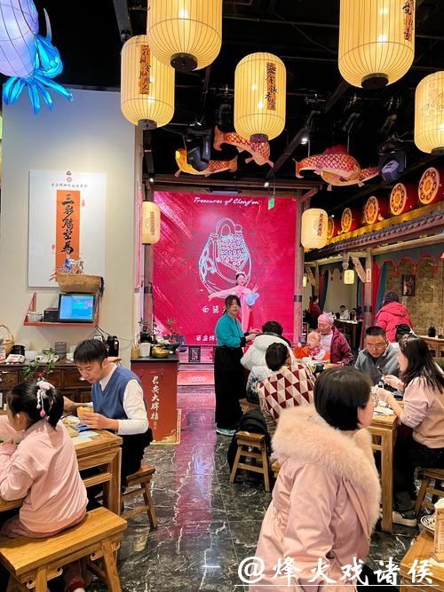 陕西汉滨:在家门口畅享文化盛宴 陕西汉滨:在家门口畅享文化盛宴