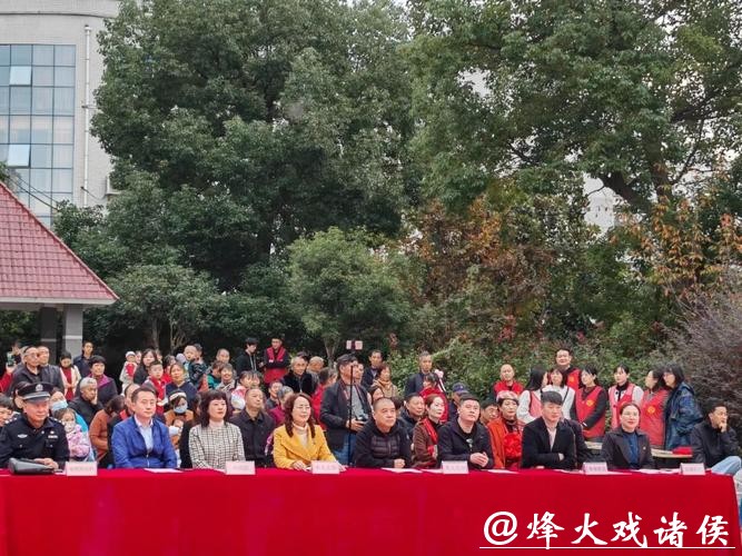 陕西汉滨:在家门口畅享文化盛宴 陕西汉滨:在家门口畅享文化盛宴